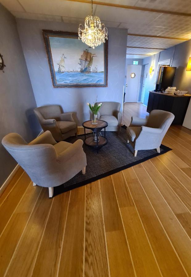 Hamnhotellet Kronan Landskrone Luaran gambar