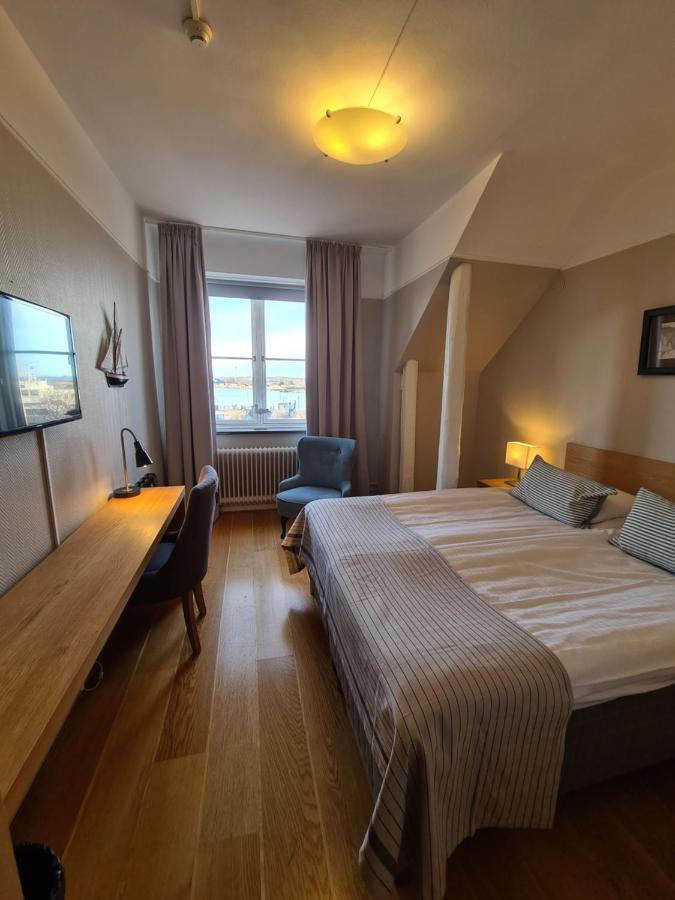 Hamnhotellet Kronan Landskrone Luaran gambar