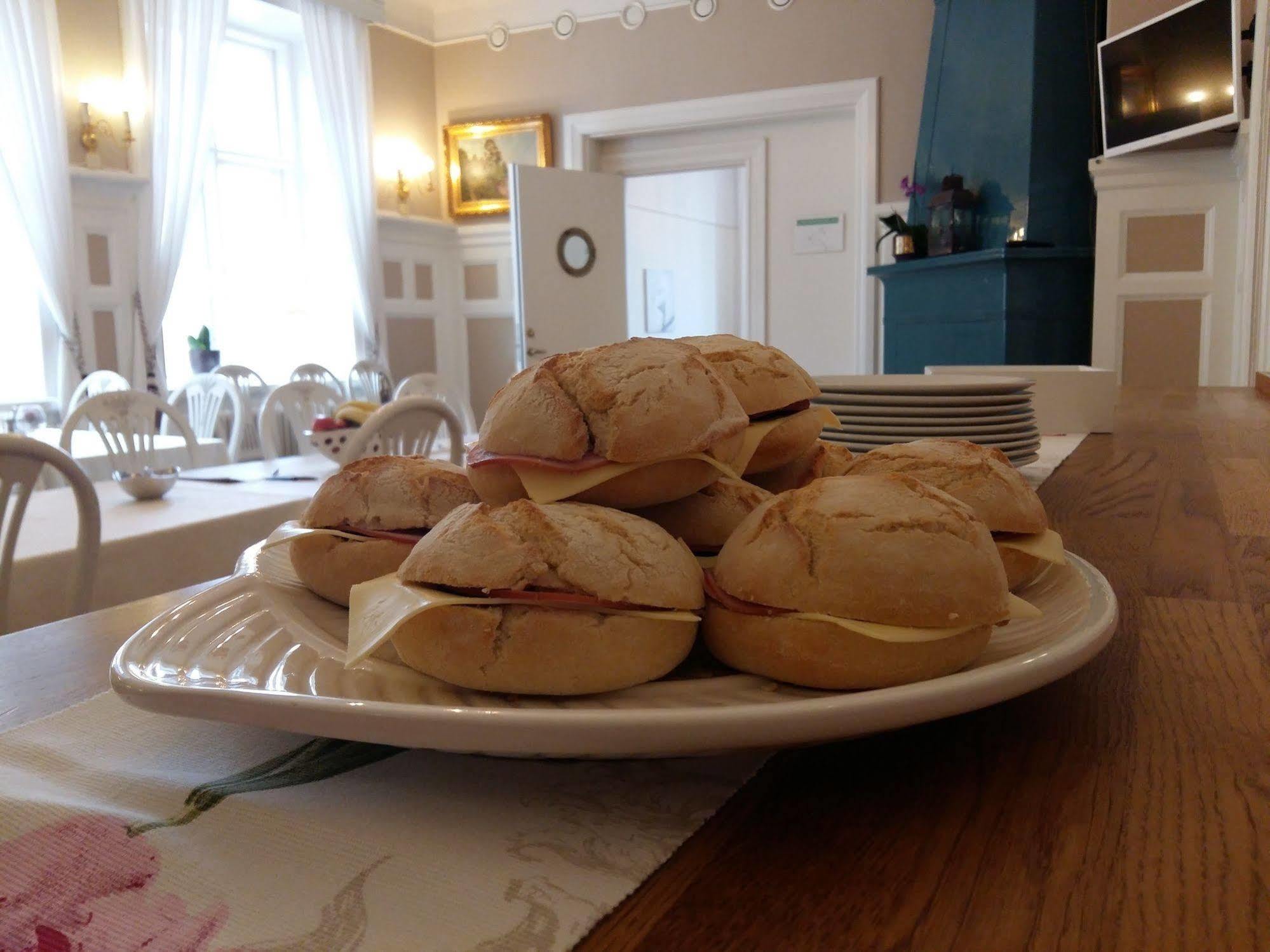 Hamnhotellet Kronan Landskrone Luaran gambar