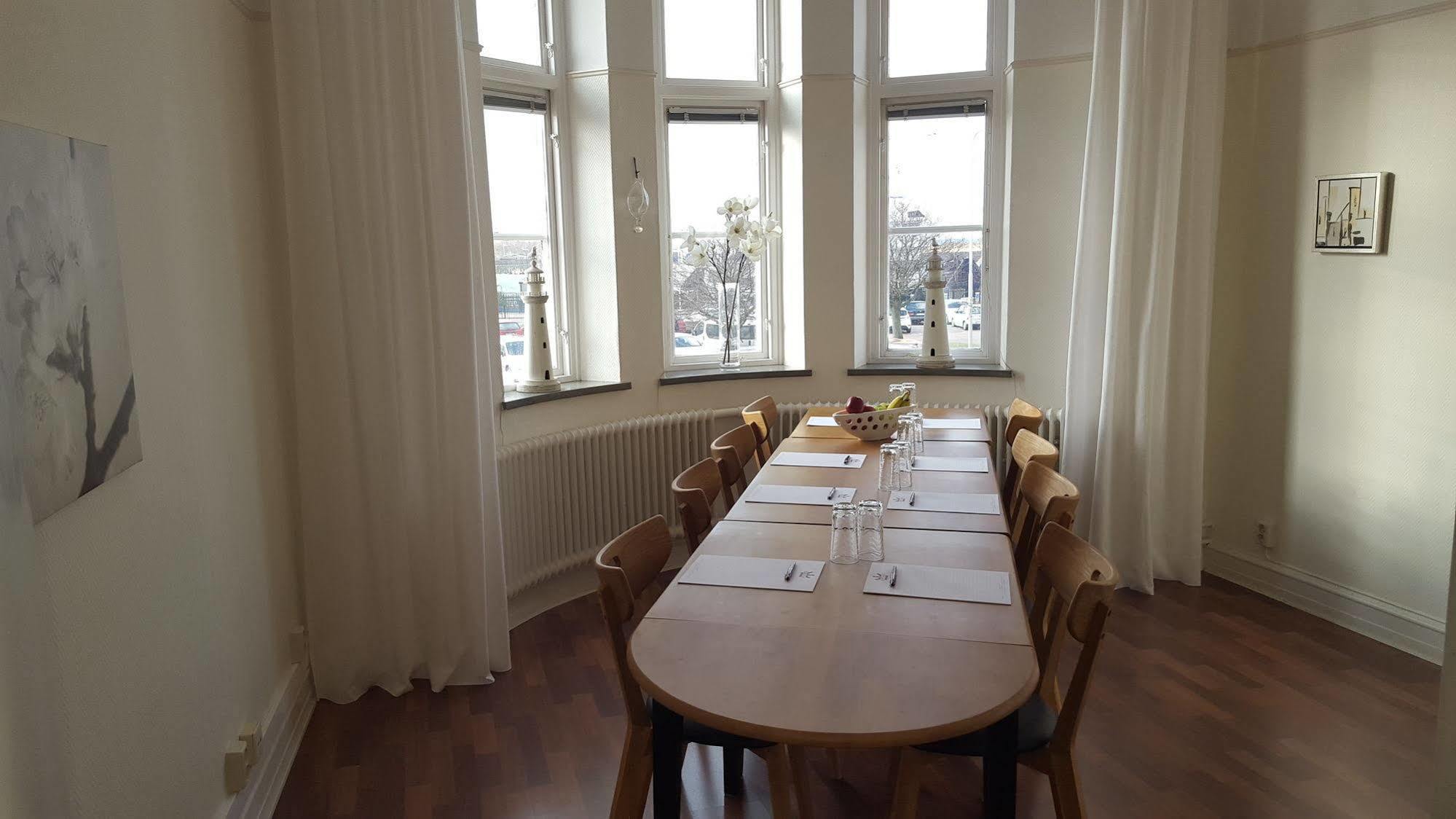 Hamnhotellet Kronan Landskrone Luaran gambar