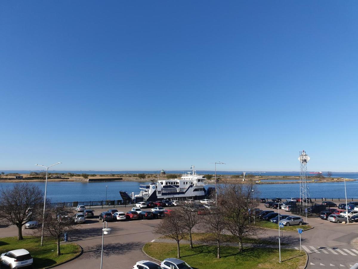 Hamnhotellet Kronan Landskrone Luaran gambar